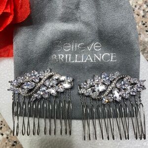 Hair comb faux silver and diamonds